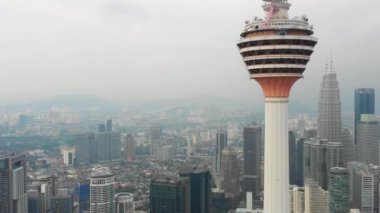 kuala lumpur Klcc park balina gölet şehir Panoraması 4 k zaman sukut malaisia