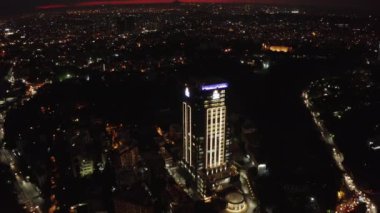 Bangalore, Hindistan - 15 Eylül 2018: gece bangalore cityscape downtown hava panorama 4k 15 Eylül 2018 yaklaşık bangalore, Hindistan.