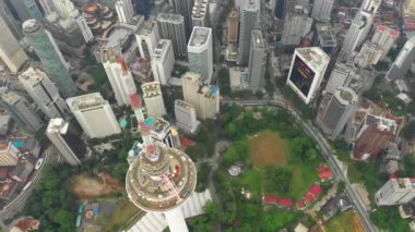 kuala lumpur Klcc park balina gölet şehir Panoraması 4 k zaman sukut malaisia