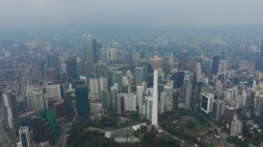 kuala lumpur Klcc park balina gölet şehir Panoraması 4 k zaman sukut malaisia