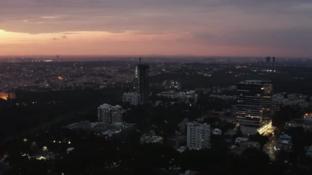 Μπανγκαλόρ Ινδία Σεπτεμβρίου 2018 Νύχτα Bangalore Cityscape Downtown Εναέρια Πανόραμα — Αρχείο Βίντεο