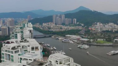 günbatımı zamanı ünlü sanya defne cityscape hava panorama timelapse 4k Çin