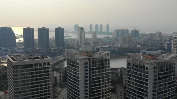 Solnedgång Tiden Berömda Sanya Bay Stadsbilden Antenn Panorama Kina — Stockvideo