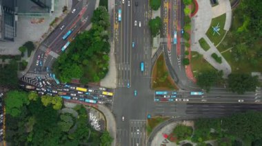 Gün saat aydınlatma shenzhen şehir merkezinde trafik sokak Kavşak üstten görünüm 4k Çin