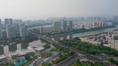 günbatımı zamanı ünlü sanya defne cityscape hava panorama 4k Çin