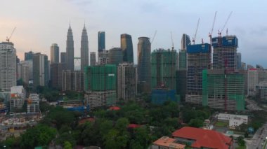 kuala lumpur şehir merkezi inşaat hava panorama timelapse 4 k akşam Malezya
