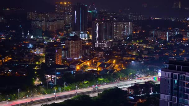 Βράδυ Φωτίζεται Κουάλα Λουμπούρ Cityscape Κυκλοφορίας Δρόμο Στον Τελευταίο Όροφο — Αρχείο Βίντεο