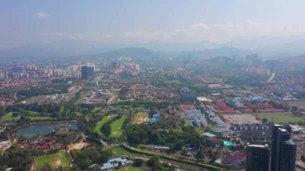 Día Soleado Kuala Lumpur Centro Ciudad Famoso Parque Aéreo Panorama — Vídeos de Stock