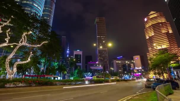 Gece Işıklı Kuala Lumpur Şehir Merkezi Rating Sokak Panorama Timelapse — Stok video