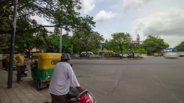 Day Time Bangalore City Traffic Street Square Panorama Timelapse India — Stock Video