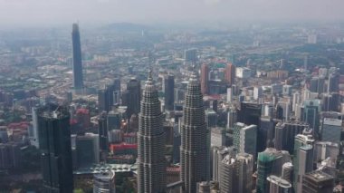 güneşli bir gün kuala lumpur şehir şehir anteni panorama 4k Malezya