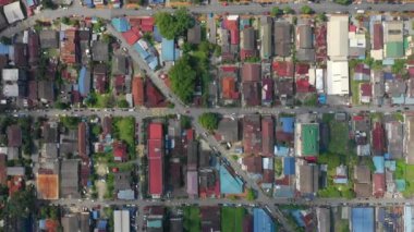 kuala lumpur şehir güneşli gün merkezi bloğu hava topdown yaşayan panorama 4k Malezya
