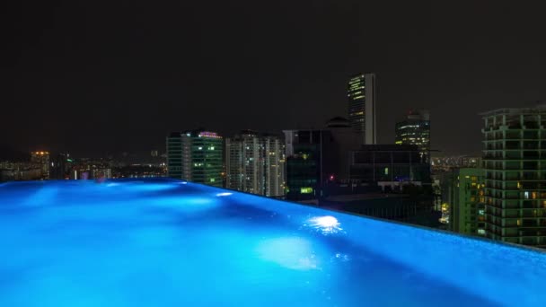 Noche Iluminada Kuala Lumpur Centro Hotel Piscina Panorámica Timelapse Malaysia — Vídeo de stock