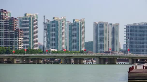 Ensoleillé Soirée Sanya Ville Trafic Rivière Pont Panorama Timelapse Hainan — Video