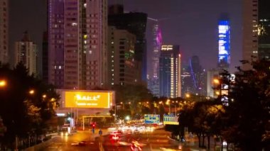 Gece saat aydınlatma shenzhen şehir merkezinde trafik sokak Kavşak üstten görünüm 4k timelapse Çin