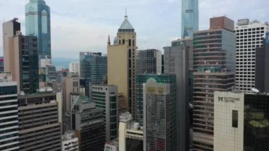 akşam saat hong kong şehir merkezinde hava panorama 4k