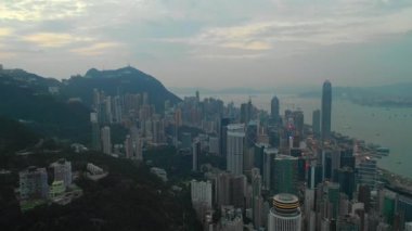 gün batımı ışıklı hong kong şehir bölge hava panorama 4k