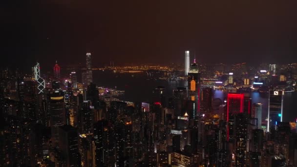 Nacht Beleuchtete Hongkong Stadt Innenstadt Bucht Luftaufnahme — Stockvideo