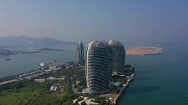 Sanya, Çin-Eylül 30 2018: Hainan Island havadan Panorama 4k yaklaşık Eylül 30 2018 Sanya Hainan Çin.