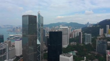 akşam saat hong kong şehir merkezinde hava panorama 4k
