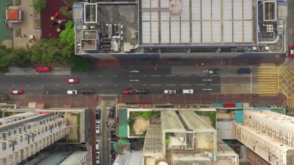 Dagtid Flyg Över Kowloon Stadsbilden Trafik Gatan Road Antenn Panorama — Stockvideo