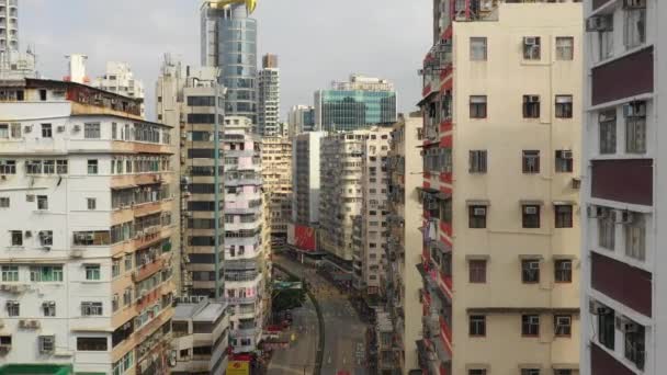 Денний Час Польоту Над Kowloon Міський Пейзаж Трафіку Вулиці Повітряних — стокове відео