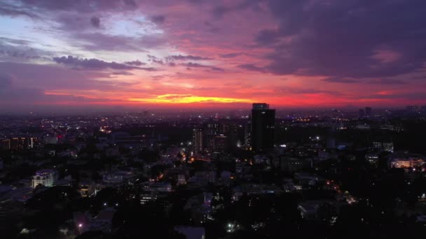 Atardecer Cielo Bangalore Ciudad Alto Antena Panorama India — Vídeo de stock