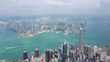 güneşli bir gün hong kong cityscape downtown victoria Limanı Rating hava yüksek panorama 4k