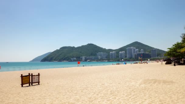 Pôr Sol Luz Sanya Lotado Praia Costa Panorama Timelapse Hainan — Vídeo de Stock