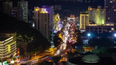 gece vakti sanya dadonghai resort Island Rating sokak çatı panorama 4 k hainan Çin aydınlatılmış