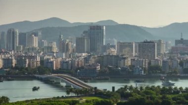 güneşli bir gün hainan Adası sanya defne gemi Park hava panorama 4k timelapse Çin