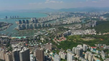 Sanya, Çin-Eylül 30 2018: Hainan Island havadan Panorama 4k yaklaşık Eylül 30 2018 Sanya Hainan Çin.