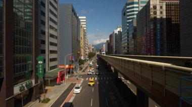 Taipei, Tayvan - 13 Ocak 2018: güneşli gün taipei şehir trafik sokak yol kavşağı panorama 4k 13 Ocak 2018 yaklaşık taipei, Tayvan.