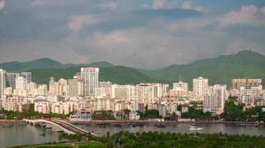 güneşli bir gün hainan Adası sanya defne gemi Park hava panorama 4k timelapse Çin