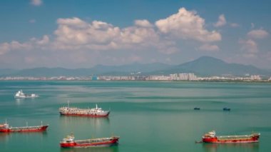 güneşli bir gün hainan Adası sanya defne gemi Park hava panorama 4k timelapse Çin