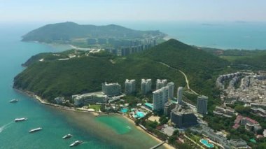 Sanya, Çin-Eylül 30 2018: Hainan Island havadan Panorama 4k yaklaşık Eylül 30 2018 Sanya Hainan Çin.