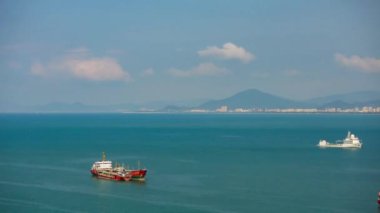güneşli bir gün hainan Adası sanya defne gemi Park hava panorama 4k timelapse Çin