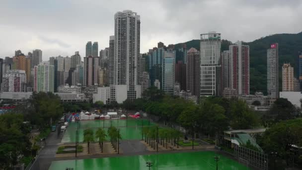 Día Lluvioso Hong Kong Ciudad Wan Chai Deportes Terreno Distrito — Vídeo de stock