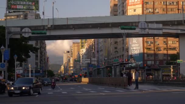 Taipei Taiwan Januari 2018 Solig Dag Taipei City Trafik Gatan — Stockvideo