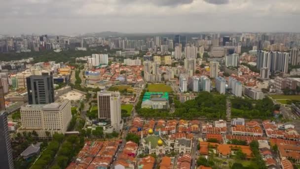 Vuelo Del Día Sobre Ciudad Singapur Panorama Aéreo Timelapse — Vídeos de Stock