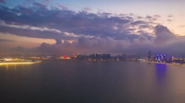 Makao - 2 Şubat 2019: macau cityscape downtown riverside havadan panorama 4k circa 2 Şubat 2019 macau, çin.
