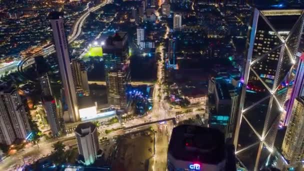 Gece Vakti Kuala Lumpur Şehir Merkezi Trafik Caddesi Kavşak Metro — Stok video