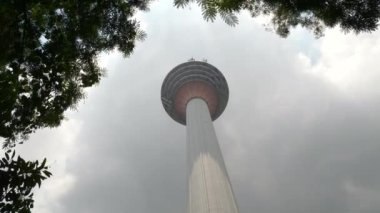 kuala lumpur Klcc park balina gölet şehir Panoraması 4 k zaman sukut malaisia