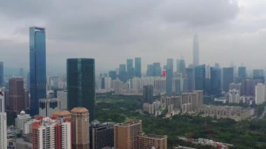 Shenzhen, Çin-Ekim 3 2018: gün zaman Shenzhen Cityscape Panorama 4k yaklaşık Ekim 3 2018 Shenzhen, Çin.