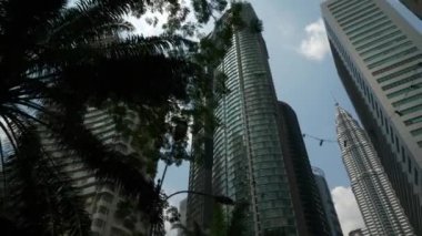 Kuala Lumpur, Malezya - 25 Mayıs 2018: Kuala lumpur şehir merkezi panorama 4k dolaylarında 25 Mayıs 2019 Kuala lumpur, Malezya