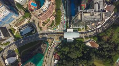 Kuala Lumpur, Malezya - 25 Eylül 2018: Kuala Lumpur şehir merkezi havadan panorama 4k görüntüleri