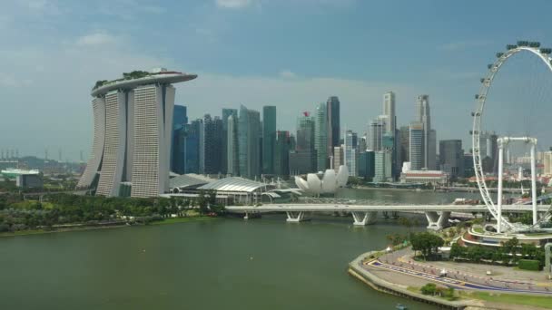 Singapour Marina Bay avec roue ferris — Video