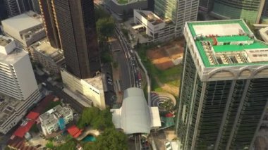 Kuala Lumpur, Malezya-Haziran 25 2019: gün zaman Kuala Lumpur şehir merkezi trafik sokak Kavşak metro hattı Panorama 4k Malezya