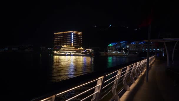 中国三亚 2018年10月1日 夜间照明三亚全景4K约10月1日海南岛中国 — 图库视频影像