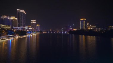 Kuala Lumpur, Malezya - 25 Haziran 2019: kuala lumpur aydınlatmalı şehir merkezi panoraması 4k dolaylarında 25 Haziran 2019 kuala lumpur, Malezya 